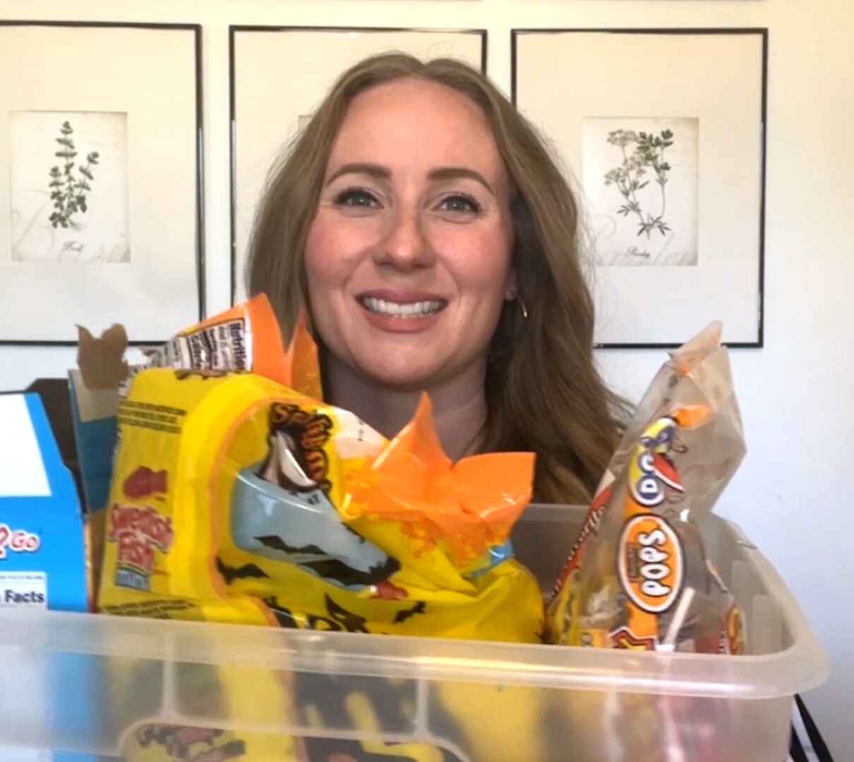 Allergy Mom Video: the Safe Treat Box is a Food Allergy Lifesaver